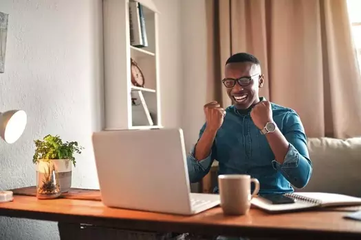 Compare the best payday loan lenders with low APR in the UK